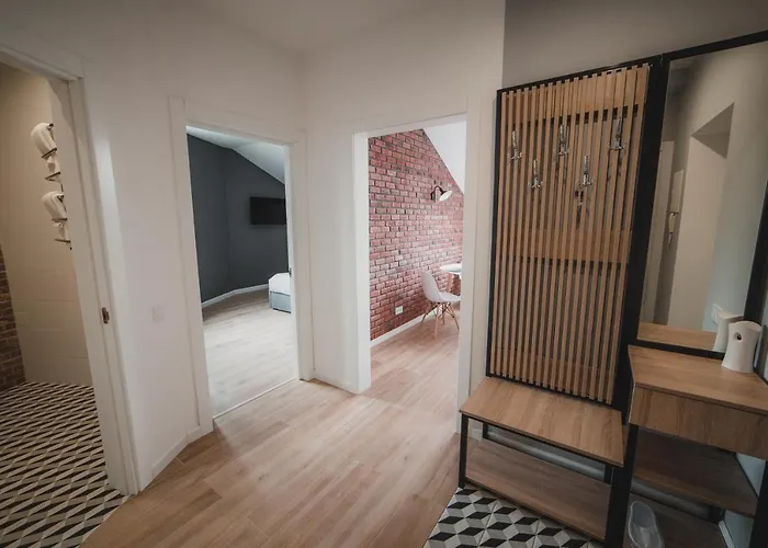 Kostjukowski Mudroho 12 V *